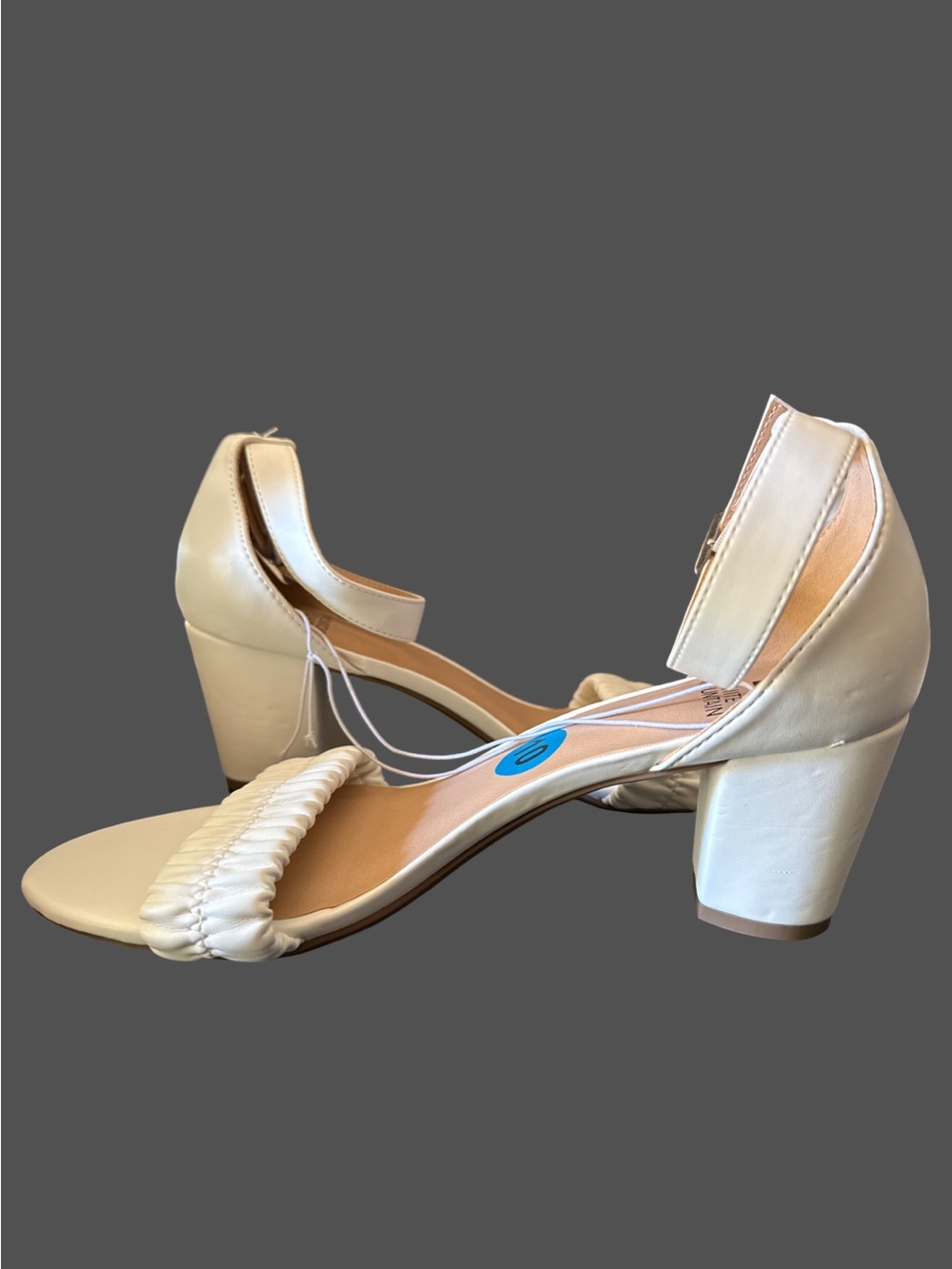 White Mountain Classic Cream Block Heel Sandals - Women Size 10